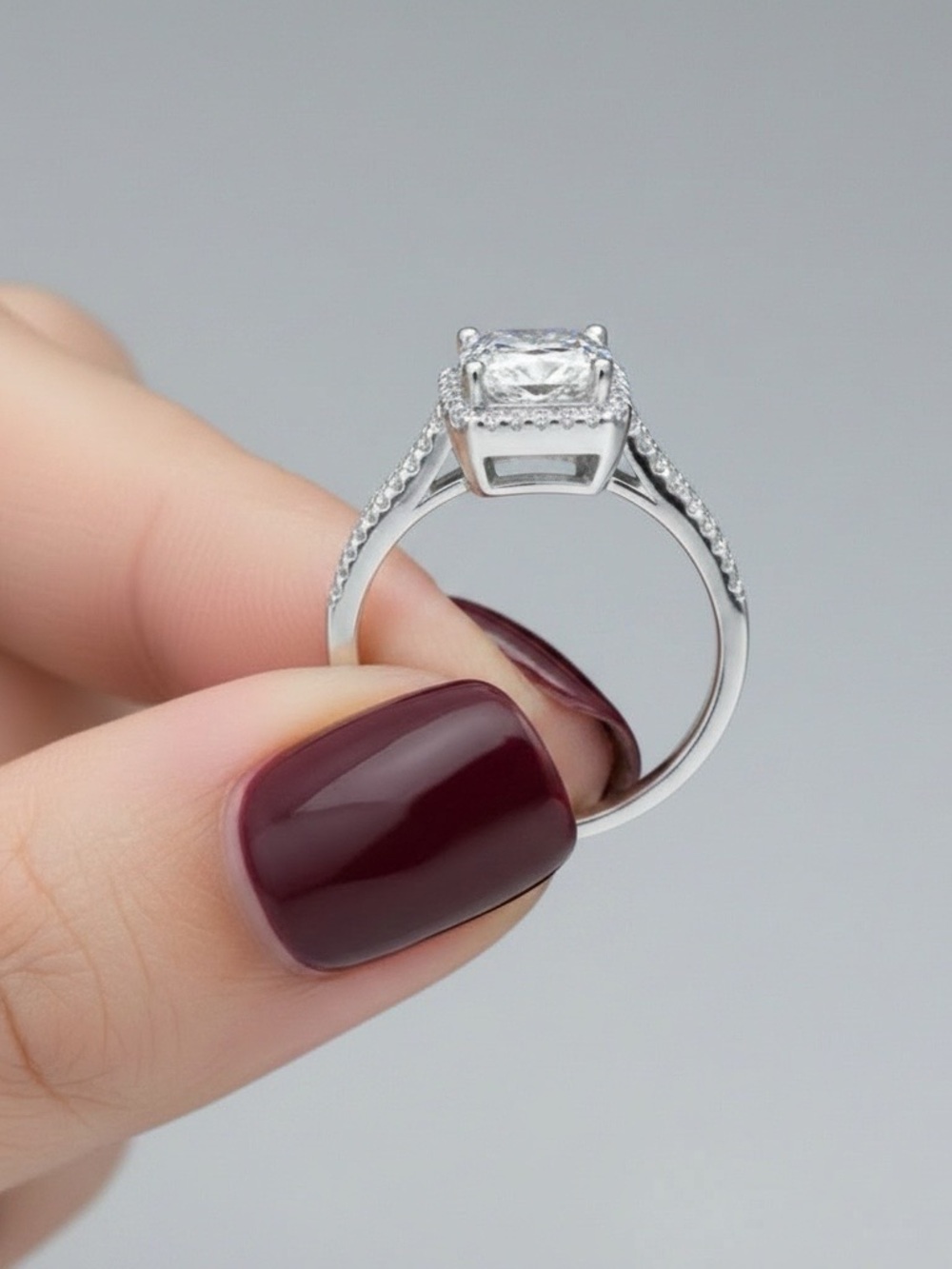 Sterling Silver Diamond Ring - Picture 3 of 10